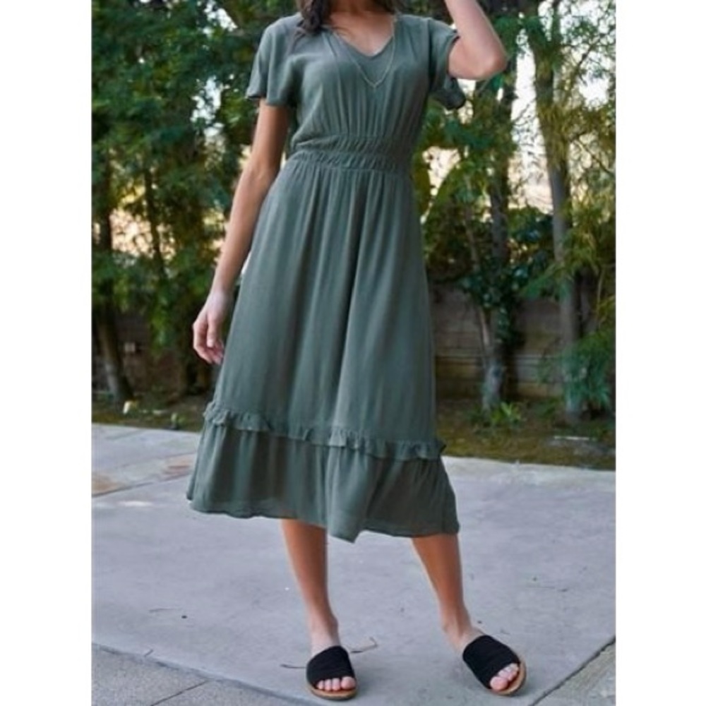 Ruffle trim midi dress